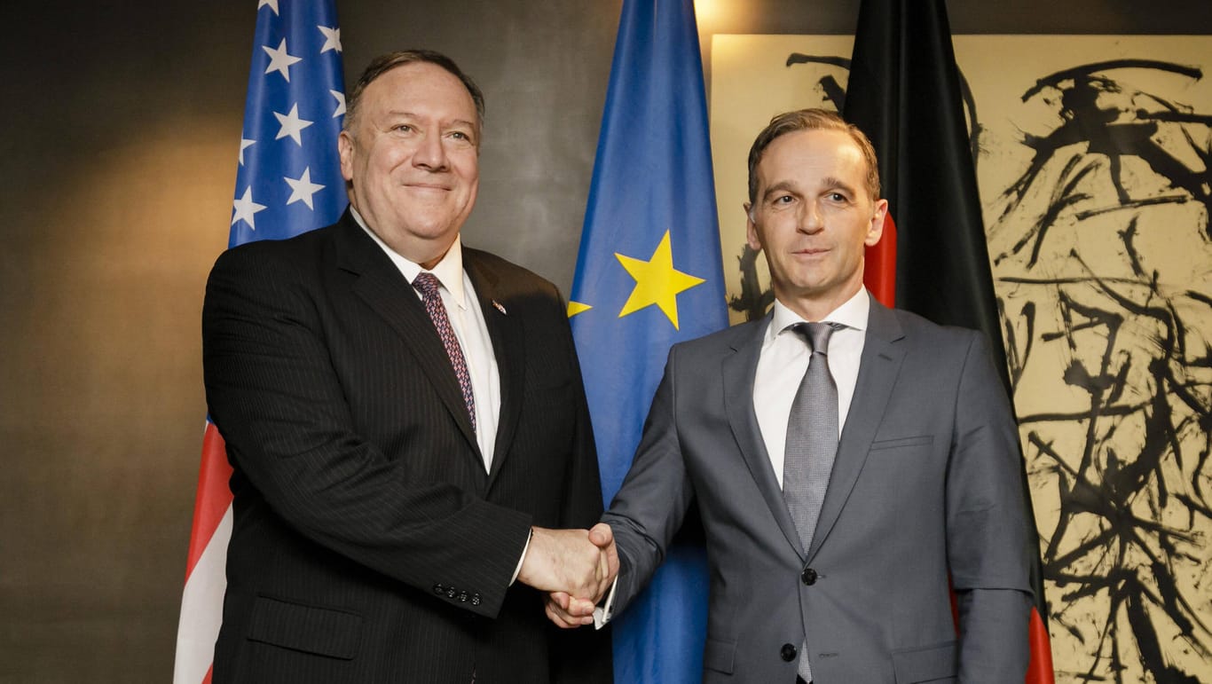 US-Außenminister Mike Pompeo (links) und sein deutscher Amtskollege Heiko Maas: Auf der Münchner Sicherheitskonferenz wurde deutlich, wie weit europäische und amerikanische Weltanschauung inzwischen auseinanderliegen.