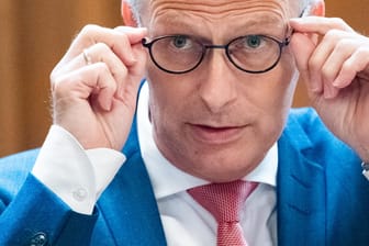Peter Tschentscher Erster Bürgermeister von Hamburg: Am Sonntag will der SPD-Politiker wiedergewählt werden.