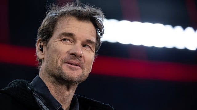 Zieht den Hut vor der Entwicklung von Liverpool-Coach Jürgen Klopp: Ex-Nationalkeeper Jens Lehmann. Zieht den Hut vor der Entwicklung von Liverpool-Coach Jürgen Klopp: Ex-Nationalkeeper Jens Lehmann.