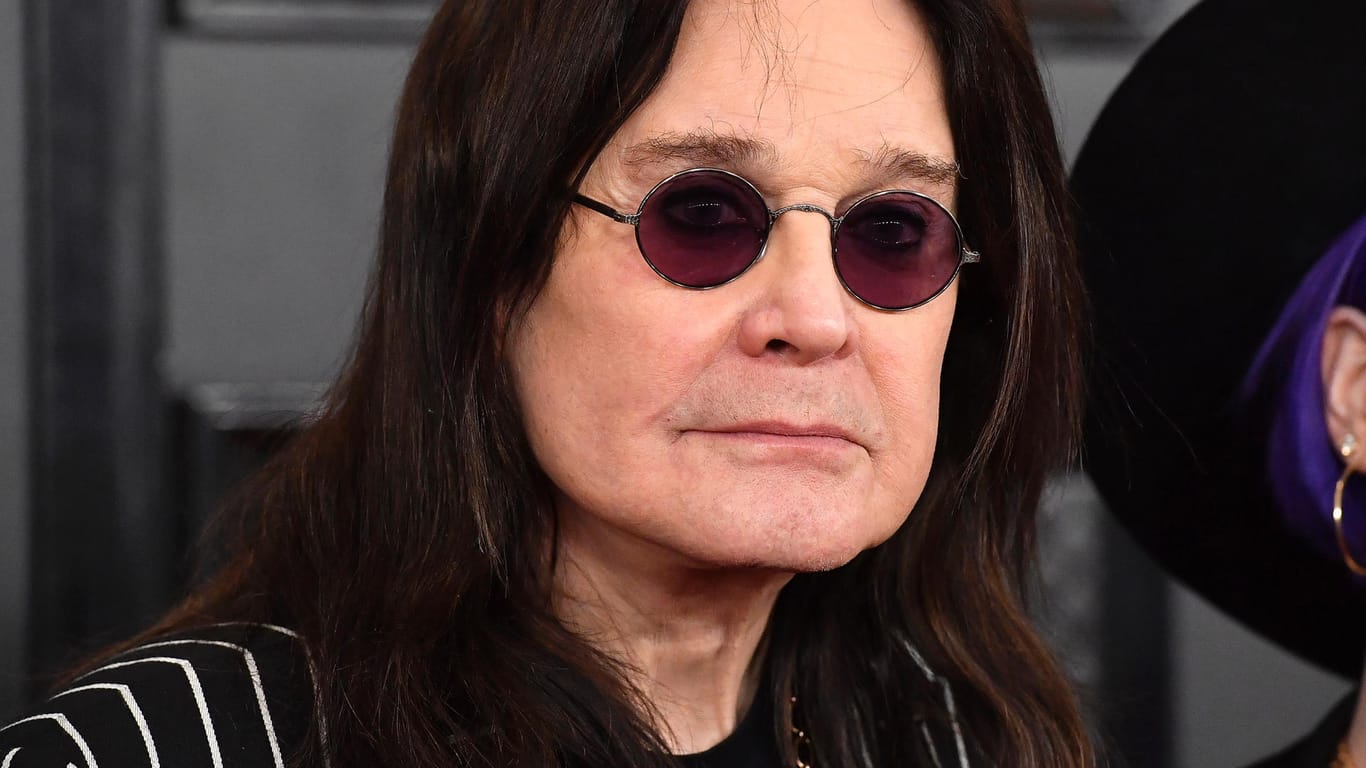 Ozzy Osbourne: erst vor wenigen Monaten hatte der Musiker seine Parkison-Erkrankung öffentlich gemacht.