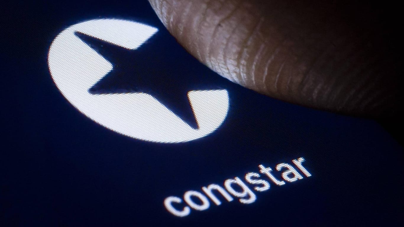 Ein Daumen auf dem Logo des Mobilfunkunternehmens Congstar: Congstar bietet nun für einige Kunden kostenlos LTE