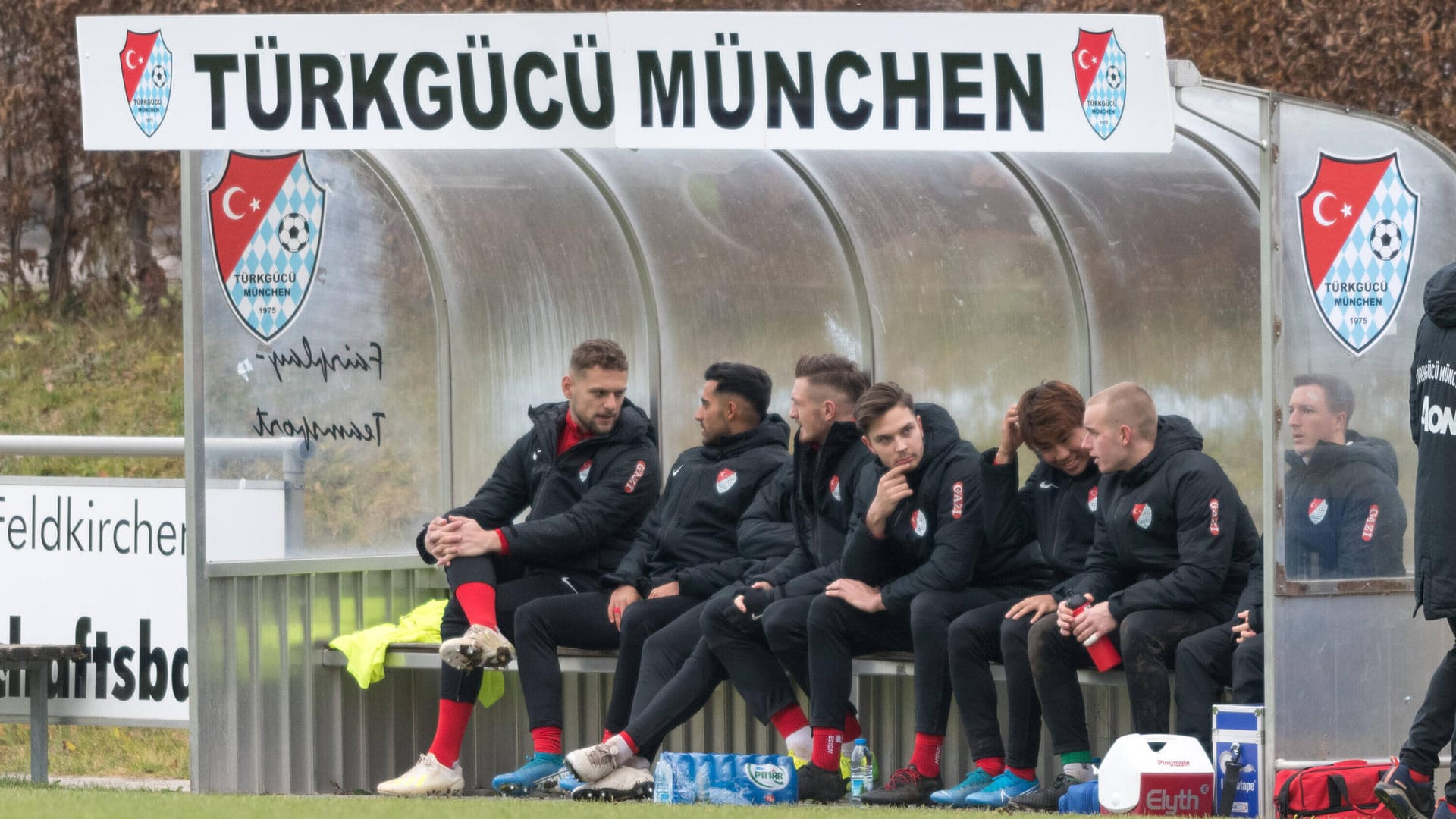 Türkgücü München: Der DFB schiebt den Umzugsgedanken des Regionalligisten den Riegel vor. Türkgücü München: Der DFB schiebt den Umzugsgedanken des Regionalligisten den Riegel vor.