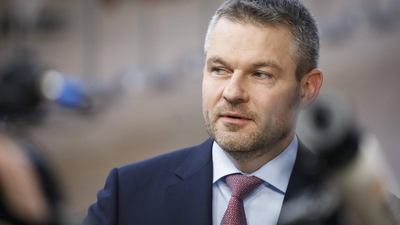 Peter Pellegrini: Der slowakische Regierungschef kritisierte die Aktion – die Opposition degradiere die Slowakei zur "Bananenrepublik" (Archivbild).