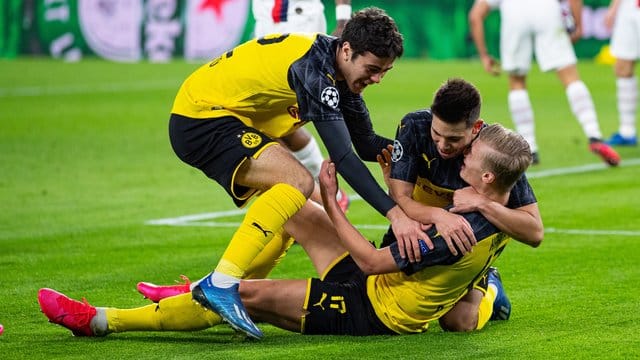 Mit zwei Treffern war Erling Haaland (r) der Matchwinner beim Dortmunder Sieg gegen PSG. Mit zwei Treffern war Erling Haaland (r) der Matchwinner beim Dortmunder Sieg gegen PSG.