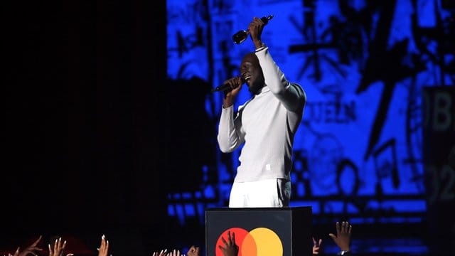 Rapper Stormzy ist bei der 40. Rapper Stormzy ist bei der 40.