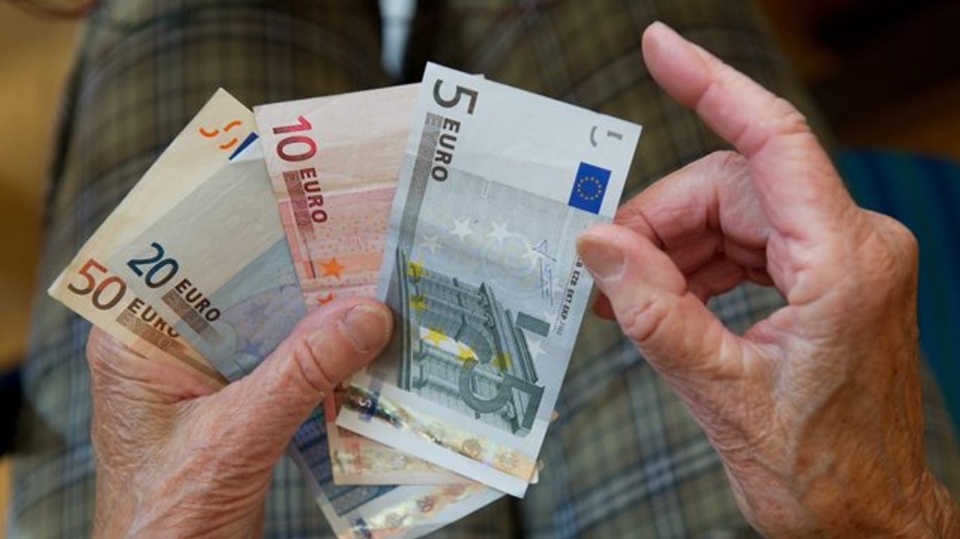 Im Startjahr 2021 soll die Grundrente die Steuerzahler 1,3 Milliarden Euro kosten.