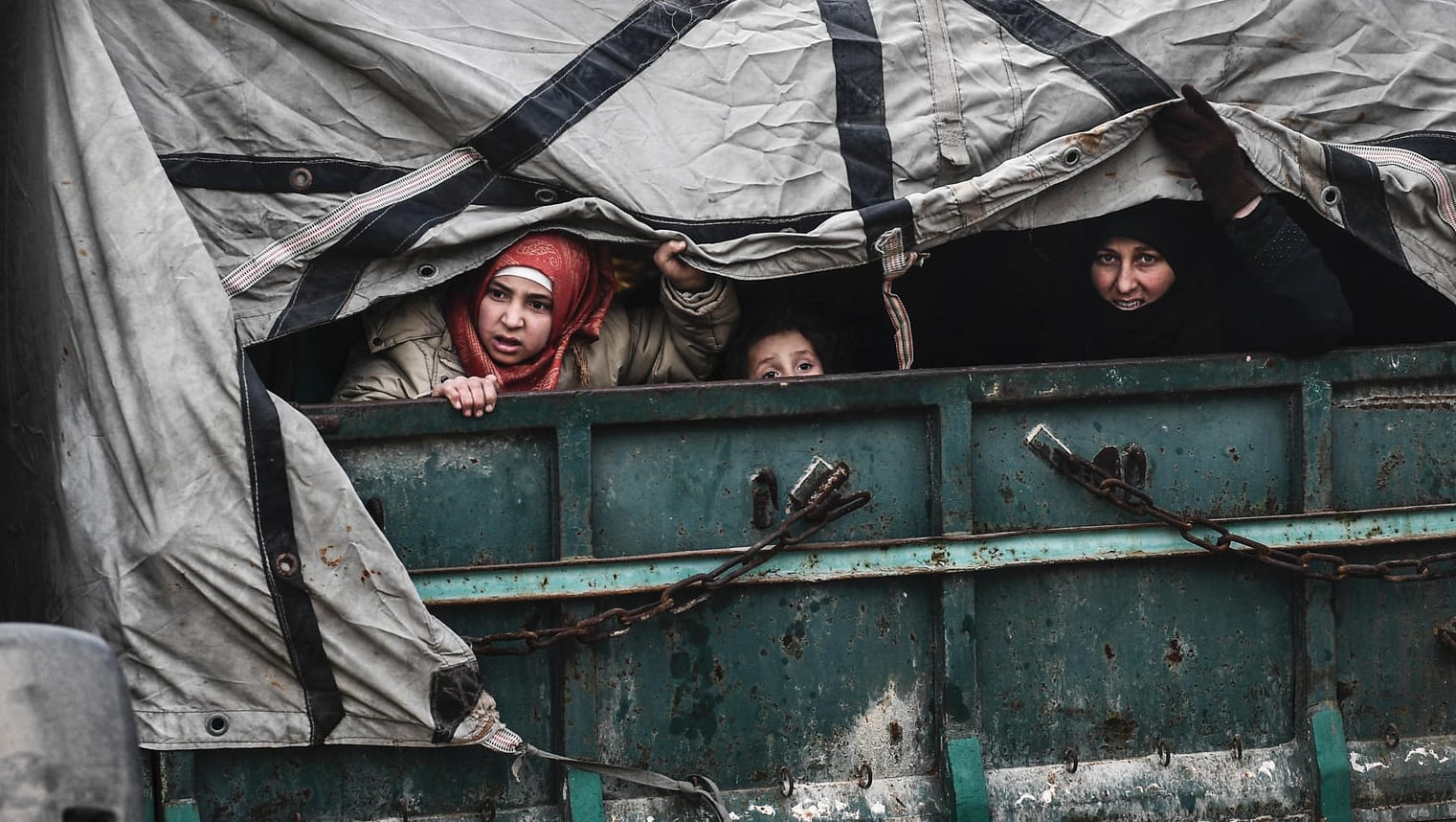 Zivilisten fliehen aus Idlib: Syrien erlebt ein neues Flüchtlingsdrama.