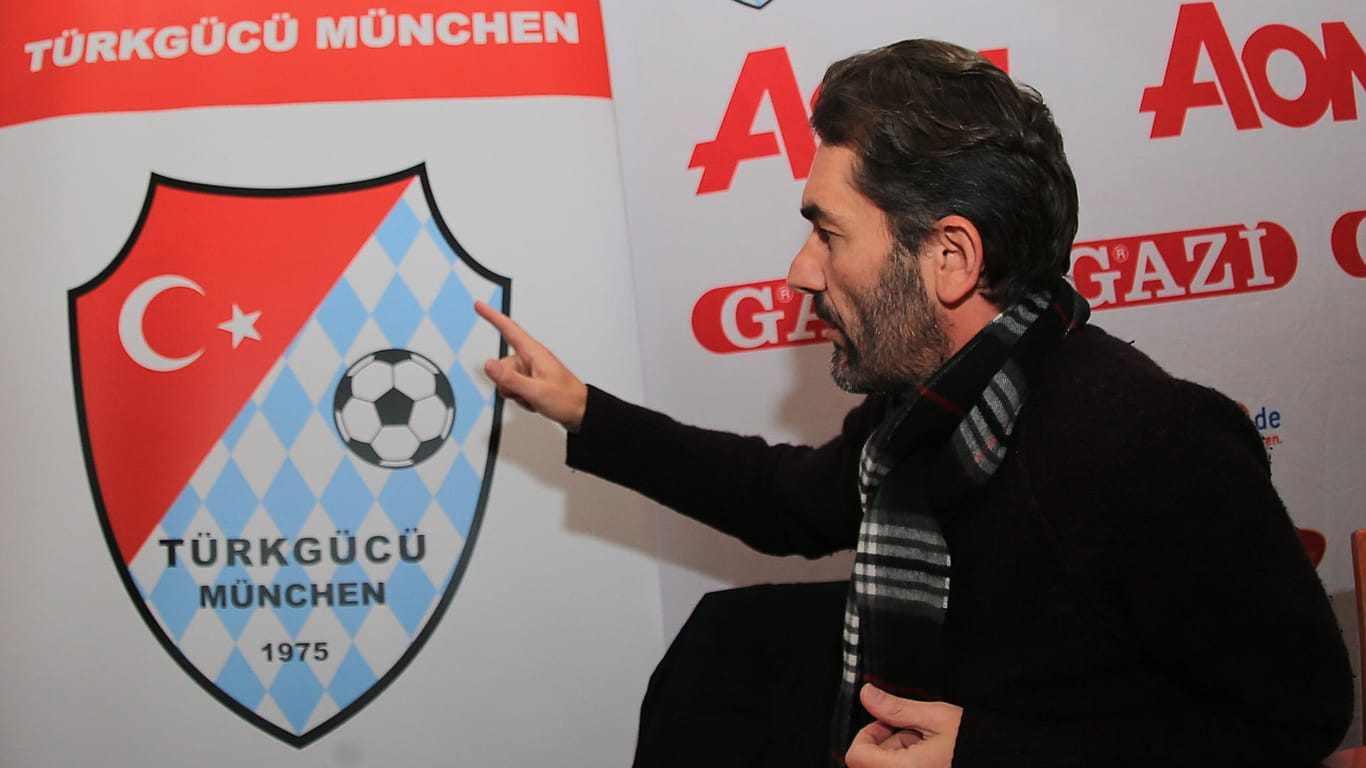 Türkgücü-Sportdirektor Hettich: Das Wappen symbolisiert türkische Wurzeln und Münchner Identifikation.