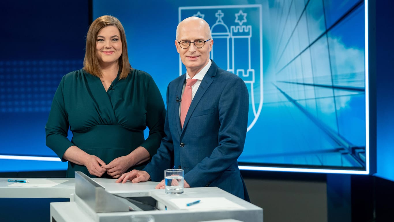 Koalitionäre und Wahlkampf-Gegner: Katharina Fegebank (Grüne) und Peter Tschentscher (SPD) bemühen sich beim Wahlduell um Abgrenzung voneinander.