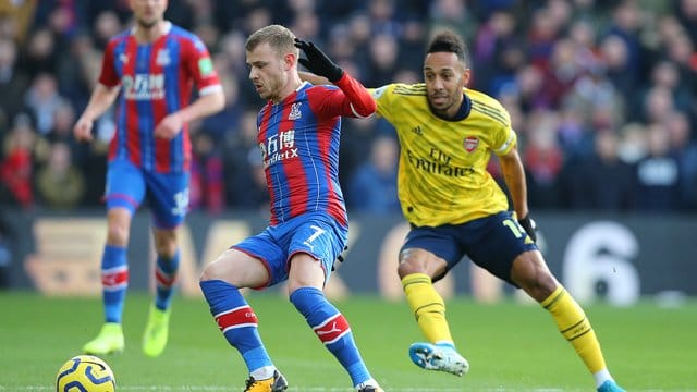 Max Meyer (l) spielt in der Premier League für Crystal Palace.