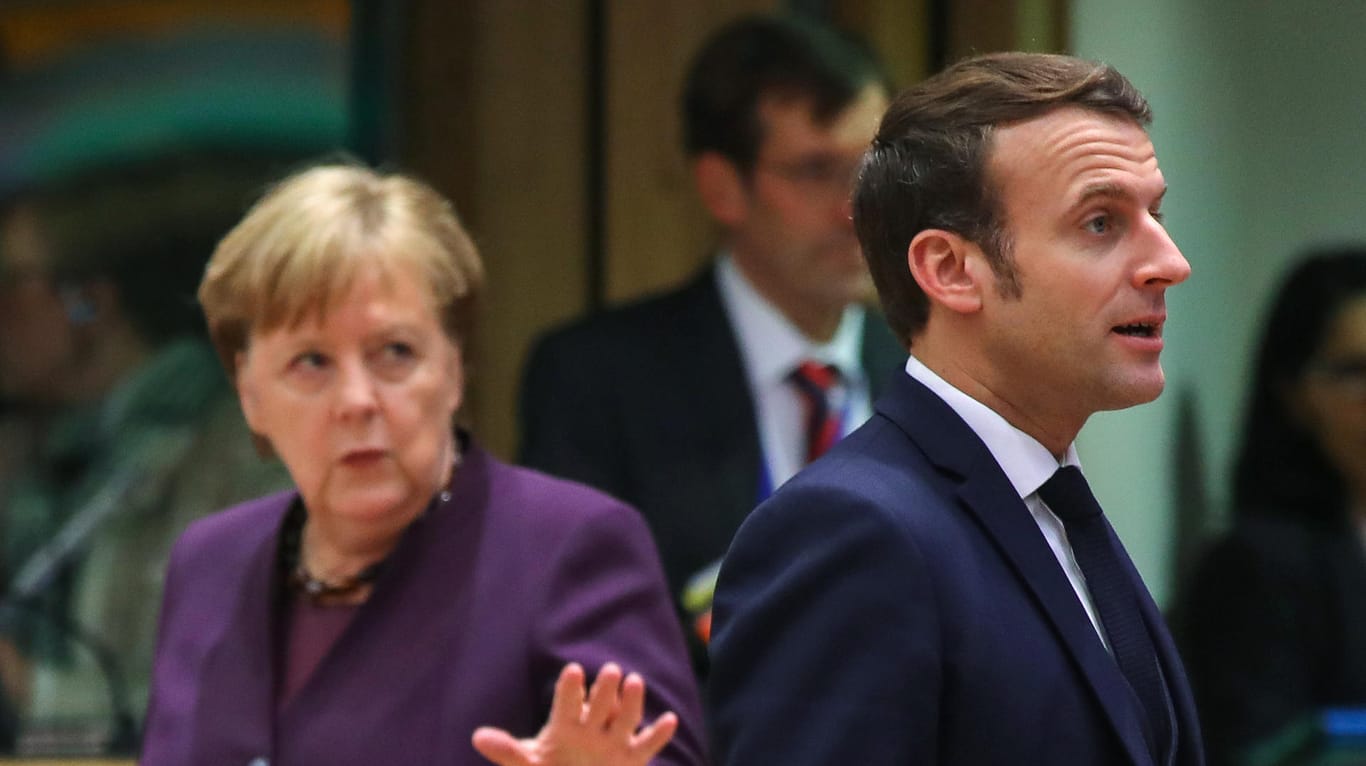 Angela Merkel und Emmanuel Macron in Brüssel: Die Bundeskanzlerin und der französische Staatschef wollen in der Syrien-Krise vermitteln.