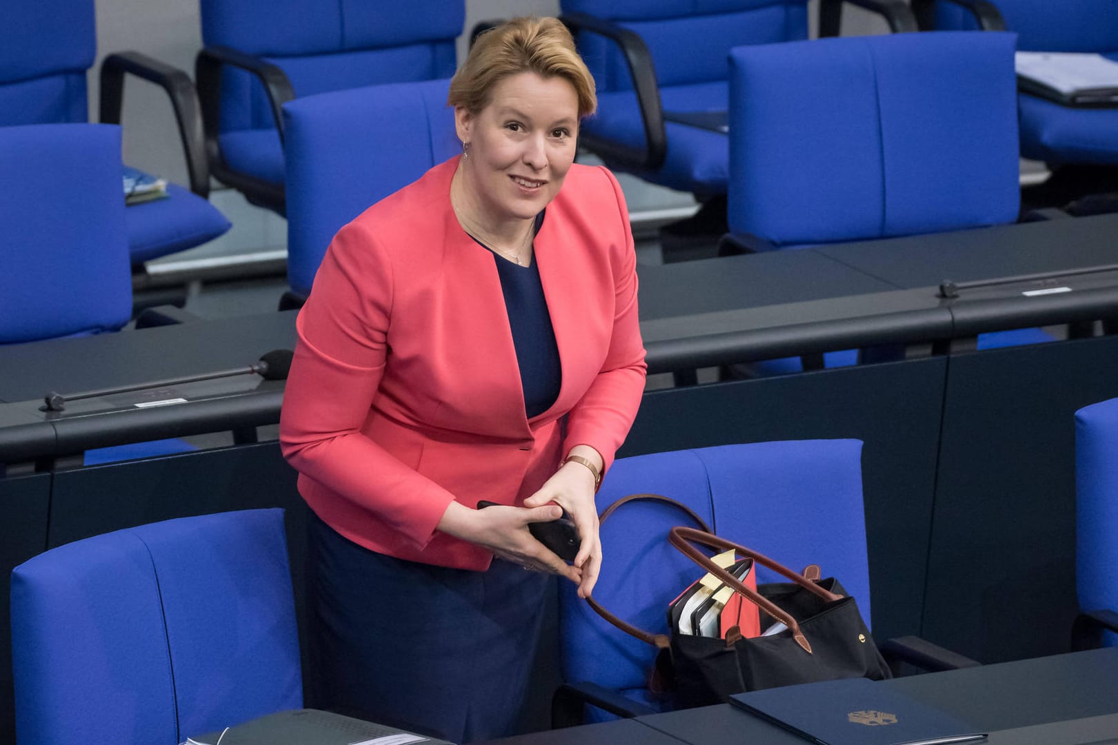 Bundesfamilienministerin Franziska Giffey (SPD) will eine feste Frauenquote – die Industrie will das nicht. Bundesfamilienministerin Franziska Giffey (SPD) will eine feste Frauenquote – die Industrie will das nicht.