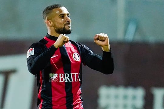 Brachte Wiesbaden mit seinem Tor zum 1:0 in Führung: Daniel Kofi Kyereh.