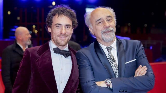 Schauspieler Elio Germano (l) und Regisseur Giorgio Diritti auf der Berlinale. Schauspieler Elio Germano (l) und Regisseur Giorgio Diritti auf der Berlinale.