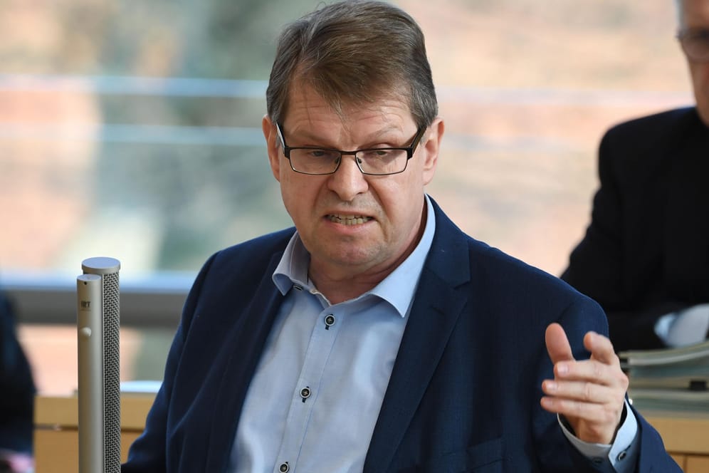 Ralf Stegner: Der SPD-Politiker Ralf Stegner hat sich gegen eine Duldung von AfD-Funktionären im Staatsdienst ausgesprochen.