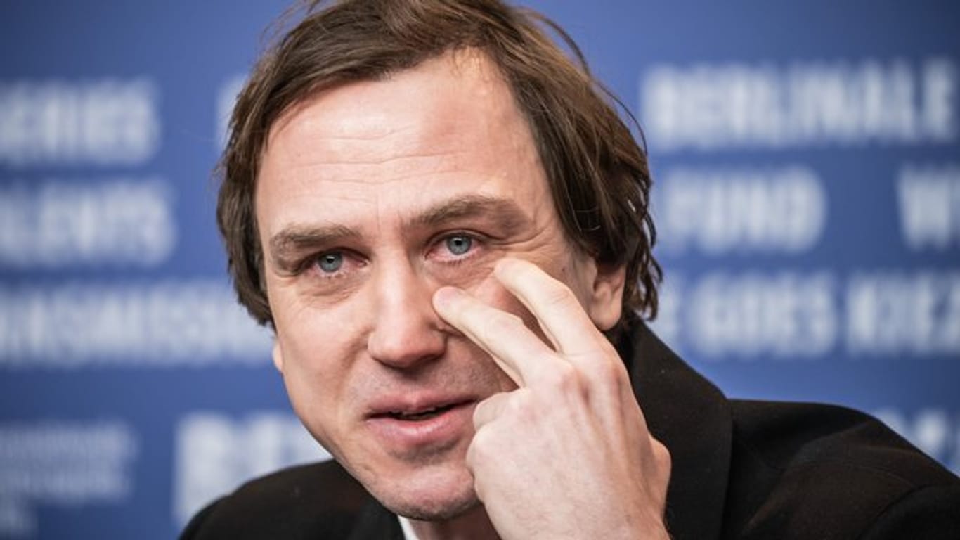 Schauspieler Lars Eidinger hat sich gegen den Hass in Deutschland gewandt.