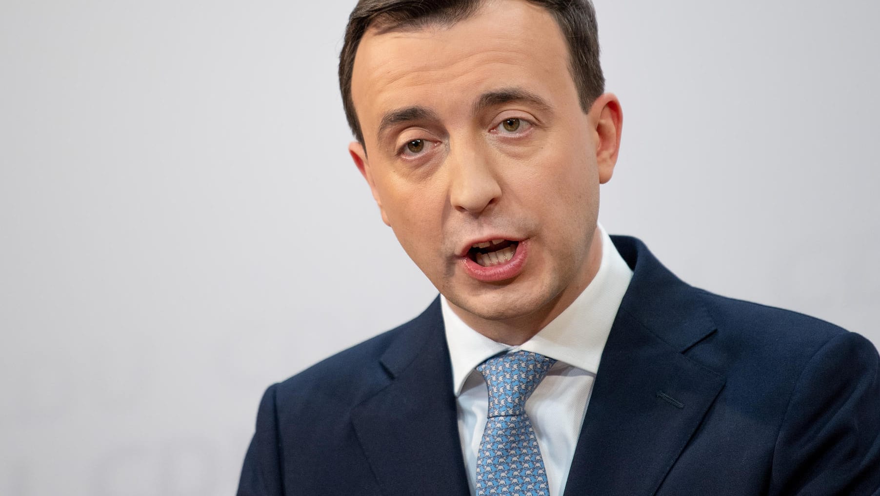 Paul Ziemiak, CDU-Generalsekretär: Die Bundes-CDU lehnt nach den Worten von Generalsekretär Paul Ziemiak die Wahl eines linken Ministerpräsidenten Bodo Ramelow in Thüringen mit Hilfe der CDU ab. Paul Ziemiak, CDU-Generalsekretär: Die Bundes-CDU lehnt nach den Worten von Generalsekretär Paul Ziemiak die Wahl eines linken Ministerpräsidenten Bodo Ramelow in Thüringen mit Hilfe der CDU ab.