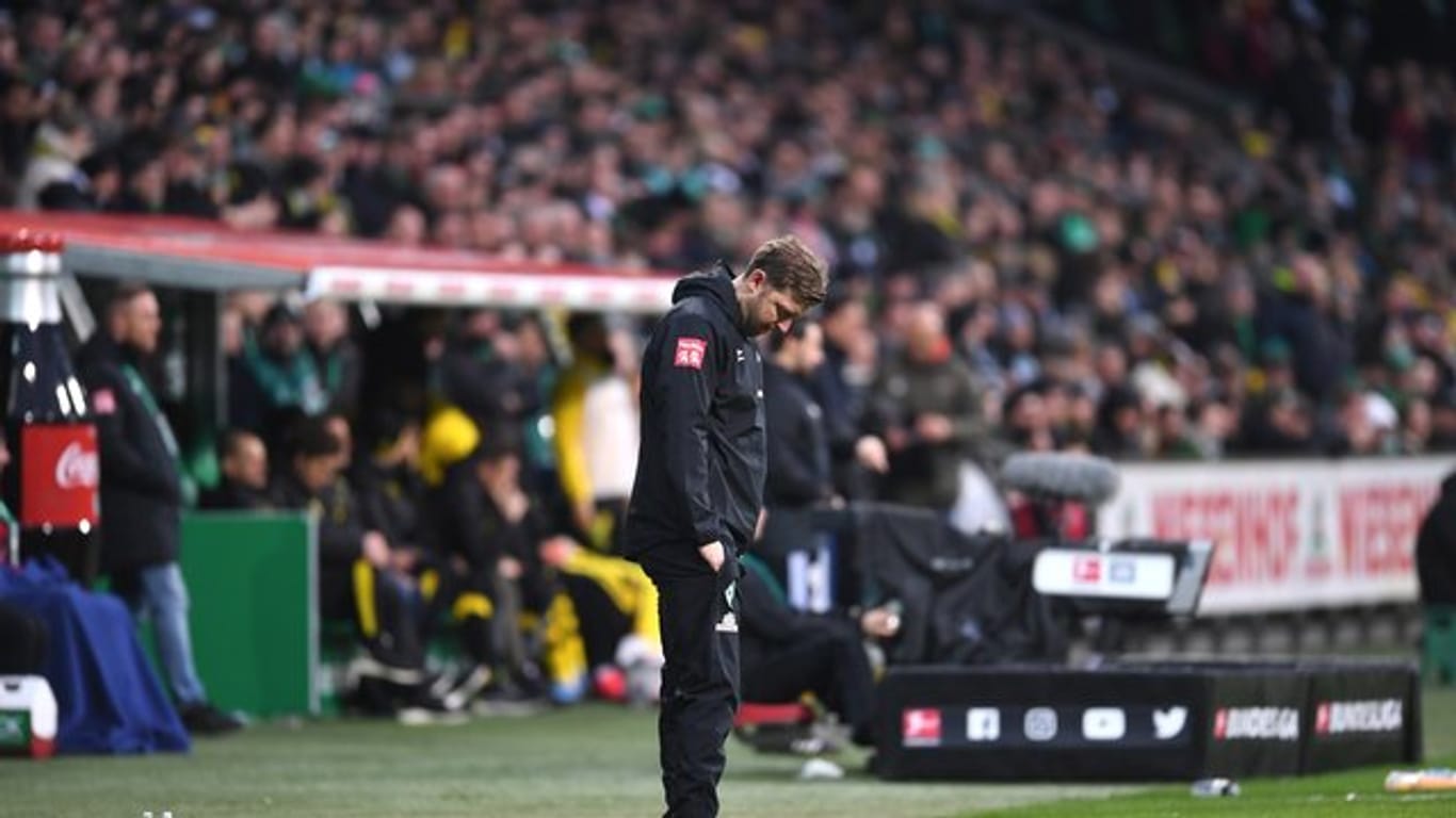Auch gegen Borussia Dortmund musste Werder-Trainer Florian Kohfeldt mit seinem Team eine Niederlage hinnehmen.