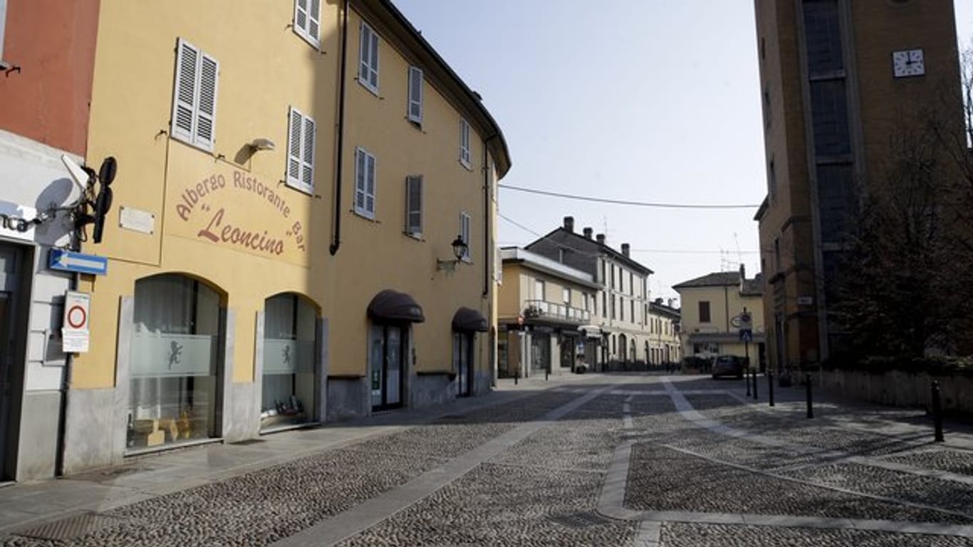 Wie ausgestorben sind die Straßen: In Italien sind wegen Coronavirus Serie-A-Spiele abgesagt worden.