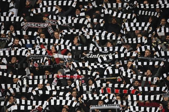 Beim Montagsspiel gegen Union Berlin soll der Stehplatzbereich in Frankfurt leer bleiben.