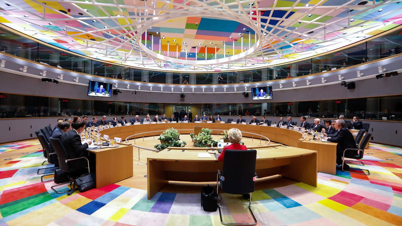 Treffen der 27 Mitgliederstaaten in Brüssel: Die Verhandlungen über den EU-Haushalt gestalten sich diesmal besonders schwierig.