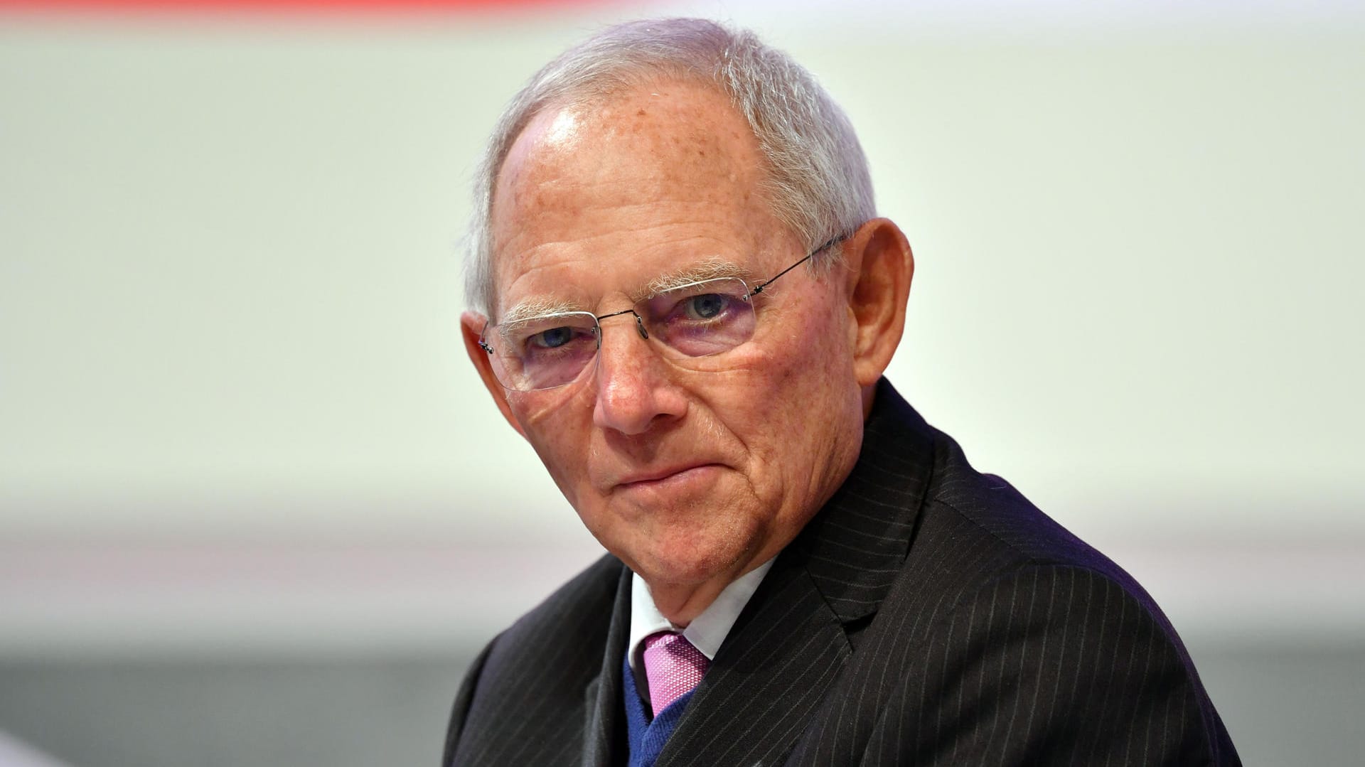 Wolfgang Schäuble: Dass seine eigene Frau die Grundrente beziehen könnte, hält der Bundestagspräsident für unfair. (Archivbild) Wolfgang Schäuble: Dass seine eigene Frau die Grundrente beziehen könnte, hält der Bundestagspräsident für unfair. (Archivbild)