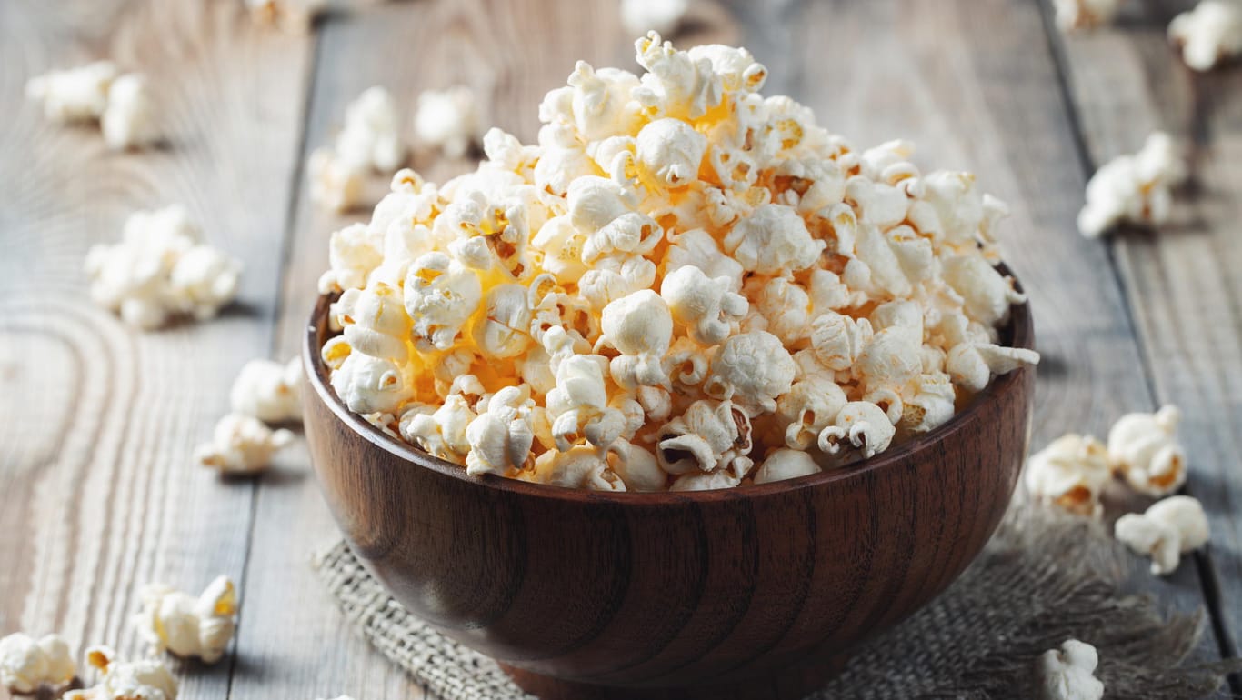 Nachhaltige Baustoffe: Ein Forscherteam arbeitet daran, Produkte aus 100 Prozent Popcorngranulat herzustellen.