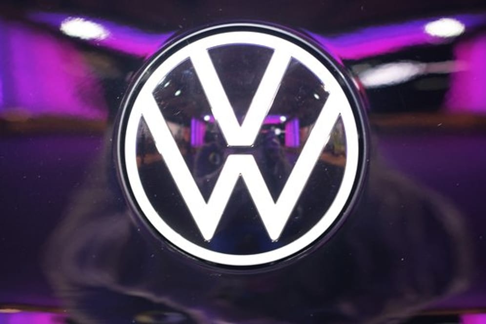 Für den Aufbau und die ersten Ausbildungsgruppen der konzerneigenen Software-Fakultät hat der Vorstand bei Volkswagen inzwischen mehr als 50 Millionen Euro freigegeben.