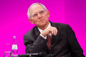 Wolfgang Schäuble: Der Bundestagspräsident erhielt die höchste Auszeichnung des IOC.