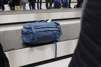 Gepäckausgabe: Der Verlust eines Koffers ist besonders frustrierend, wenn wichtige Utensilien enthalten waren.
