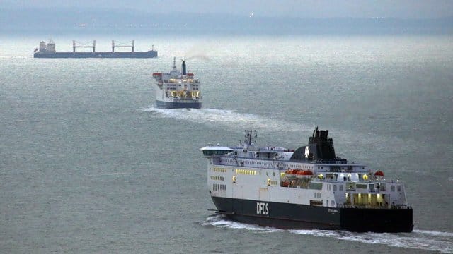 Großbritannen ist nur 34 Kilometer von der EU entfernt: Fähren überqueren bei Dover den Ärmelkanal.