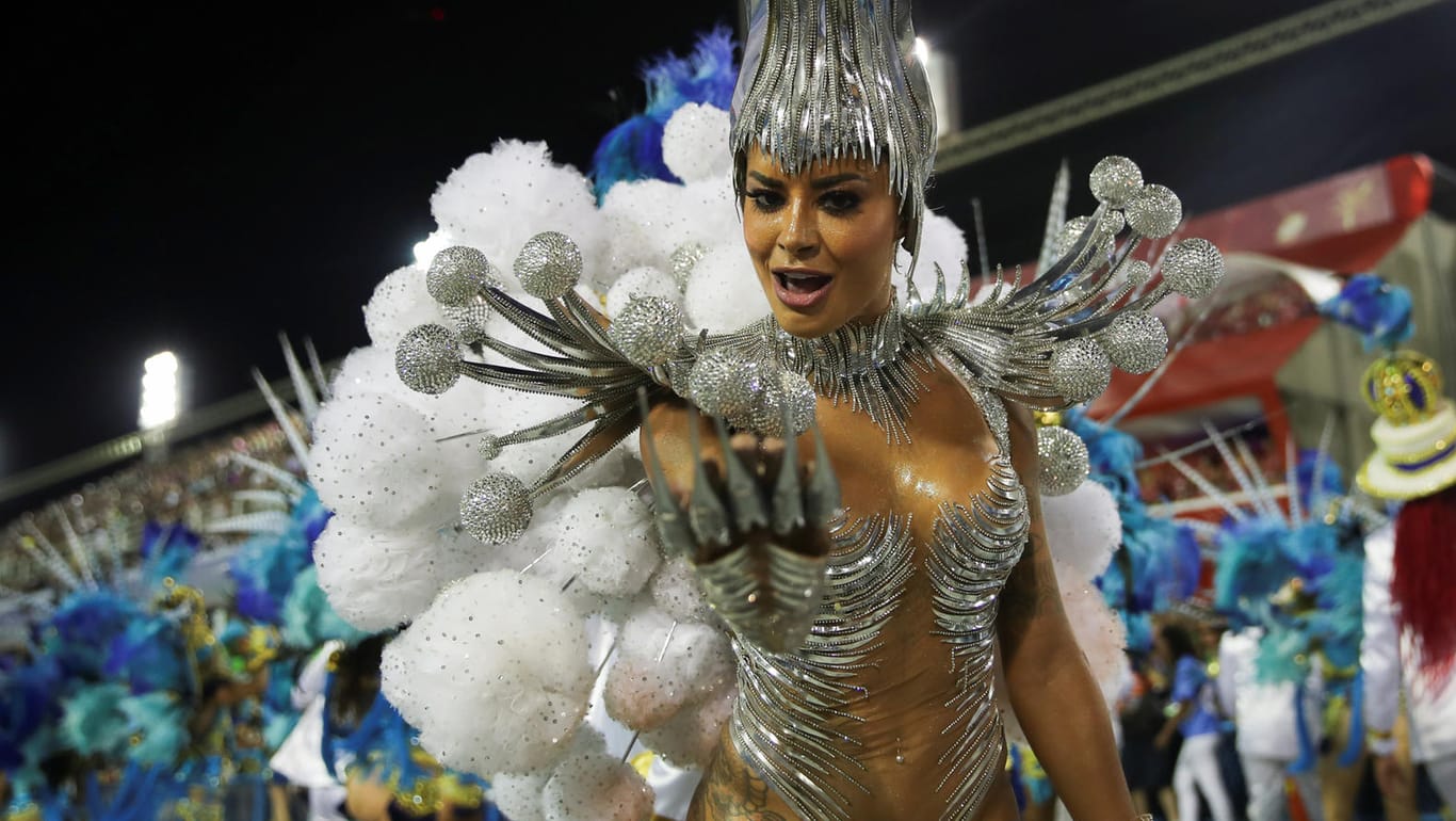 Die Königin der Trommeln bei der Schule Vila Isabel, Aline Riscado: Der letzte Tag des Karnevals in Rio läuft.