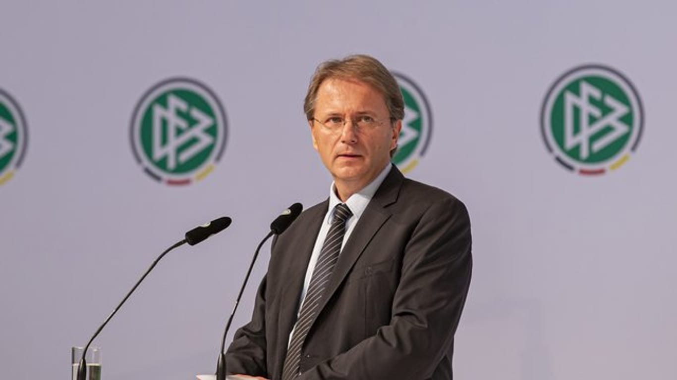 Soll den DFB in der Schweiz beim Sommermärchen-Prozess vertreten: Chefjustiziar Jörg Englisch.