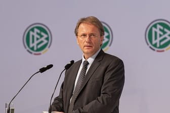 Soll den DFB in der Schweiz beim Sommermärchen-Prozess vertreten: Chefjustiziar Jörg Englisch.