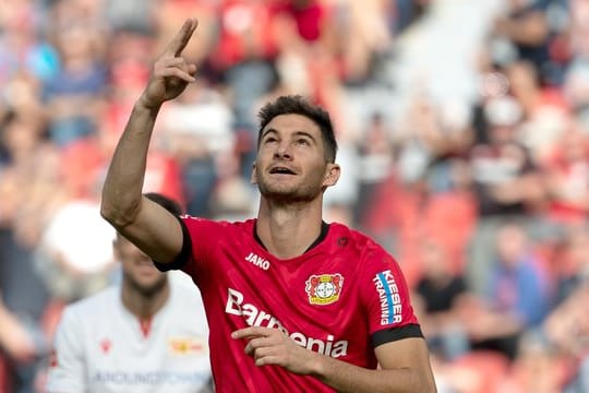 Leverkusener Hoffnungsträger: Lucas Alario bejubelt.