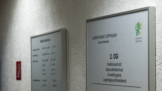 Bei einer Corona-Epedemie wären zunächst die Behörden der Länder einschließlich der Gesundheitsämter zuständig. Bei einer Corona-Epedemie wären zunächst die Behörden der Länder einschließlich der Gesundheitsämter zuständig.