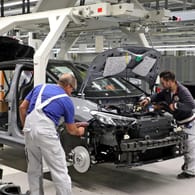 VW ID.3: Im Herbst 2019 begann die Produktion in Zwickau – Teile des Autos sind jedoch bis heute nicht fertig entwickelt.