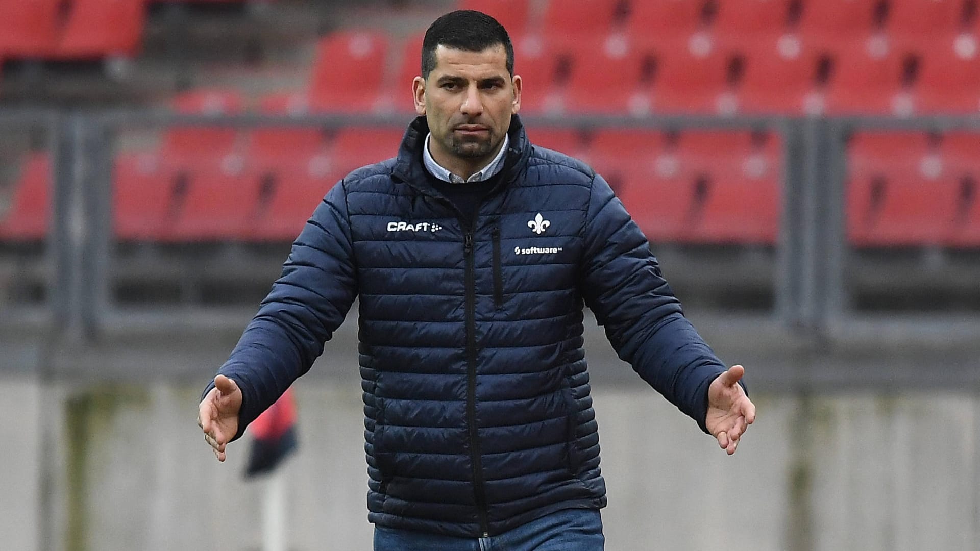 Ist nur noch in dieser Saison Trainer von Darmstadt 98: Dimitros Grammozis. Ist nur noch in dieser Saison Trainer von Darmstadt 98: Dimitros Grammozis.