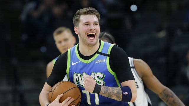 Überragender Akteur beim Mavericks-Sieg bei den Spurs: Luka Doncic.