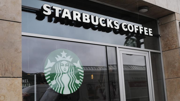Starbucks: Das Unternehmen ist international für seine verschiedenen Kaffeespezialitäten bekannt.