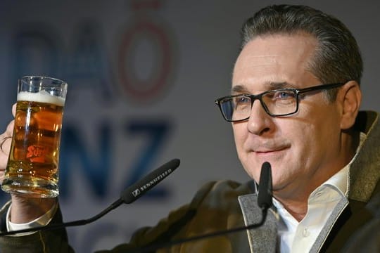 Heinz-Christian Strache, ehemaliger FPÖ-Chef, beim Aschermittwochtreffen der Allianz für Österreich (DAÖ).
