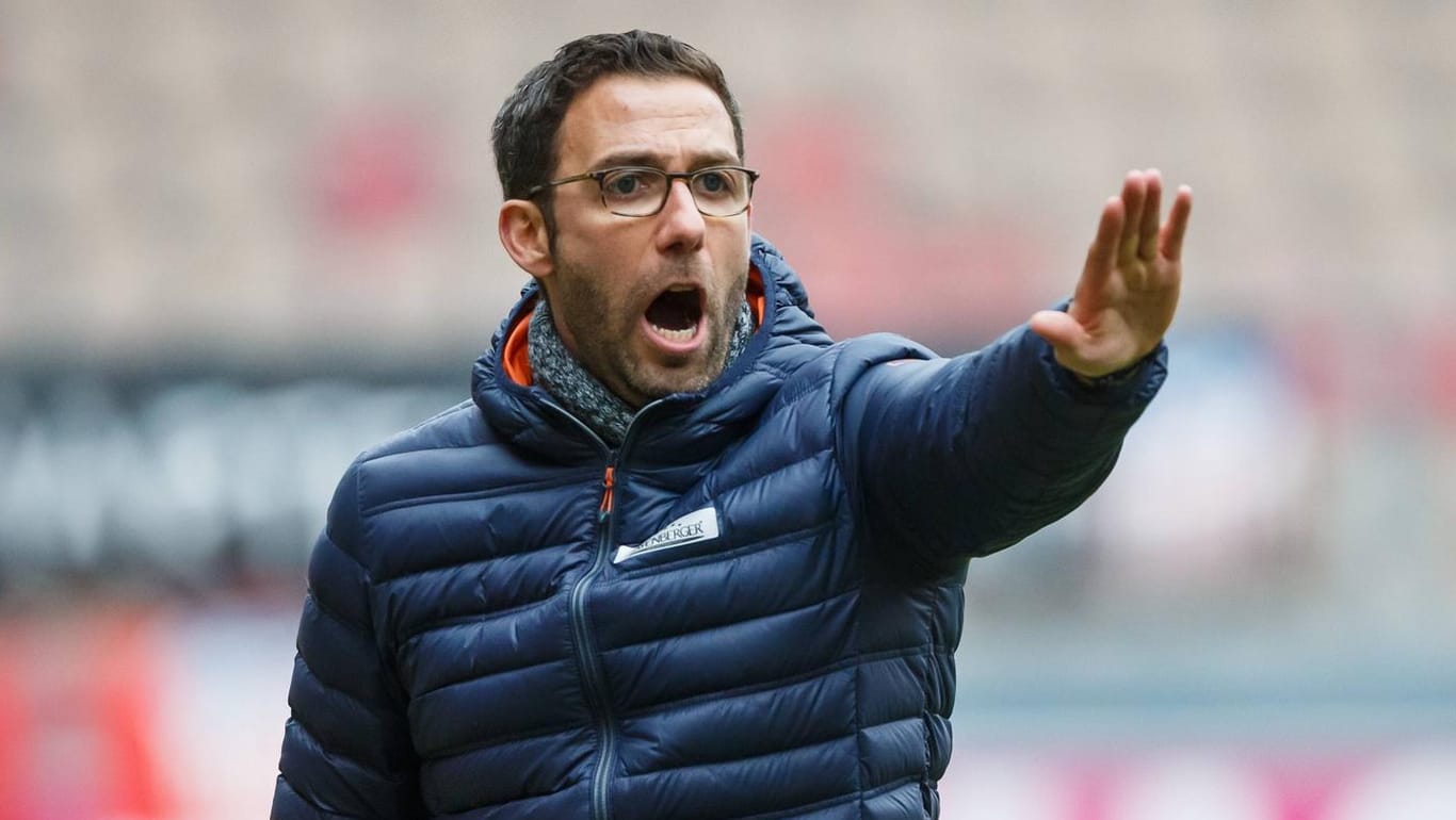Boris Schommers: Der Trainer des 1. FC Kaiserslautern muss um die Lage seines Klubs zittern.