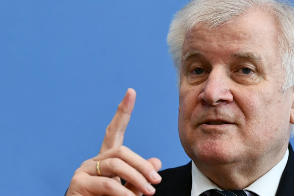Innenminister Horst Seehofer: Die Lage habe sich "deutlich verschärft".