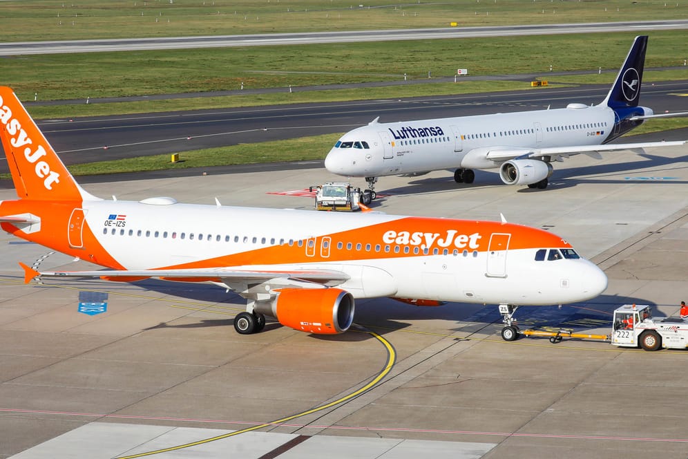 Easyjet: Der Billigflieger kündigt ähnliche Maßnahmen wie zuvor schon Lufthansa an, um die Folgen der Virusausbreitung auf das Geschäft zu verringern.