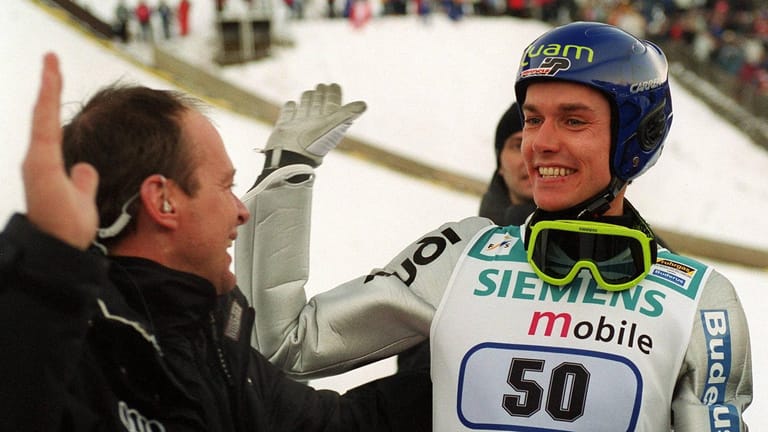 Sven Hannawald: Er wurde Sieger der Vierschanzentournee in der Saison 2001/2002.