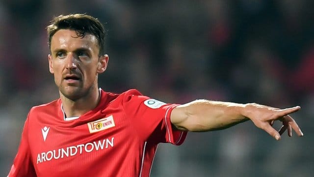 Christian Gentner steht vor seinem 400.
