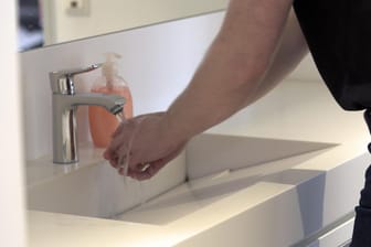Händewaschen: Diese Fehler sollten Sie vermeiden, t-online.de zeigt, wie es richtig geht.