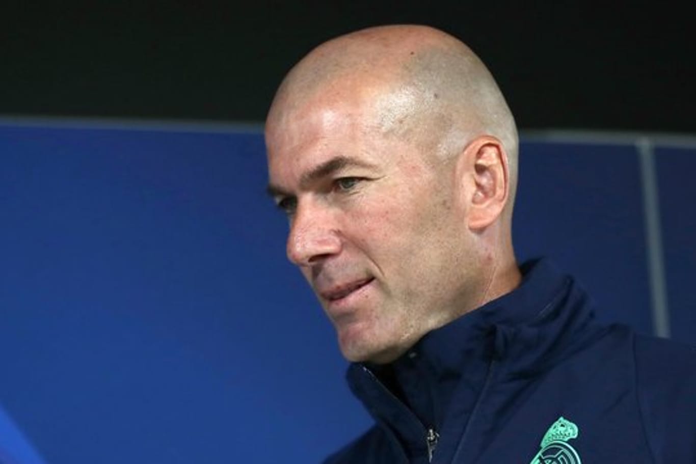 Trainer Zinédine Zidane hat derzeit Probleme mit Real Madrid.
