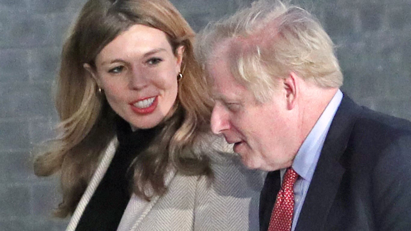Boris Johnson und seine Freundin Carrie Symonds kommen in der 10 Downing Street an: Boris Johnson ist bereits mehrfach geschieden.