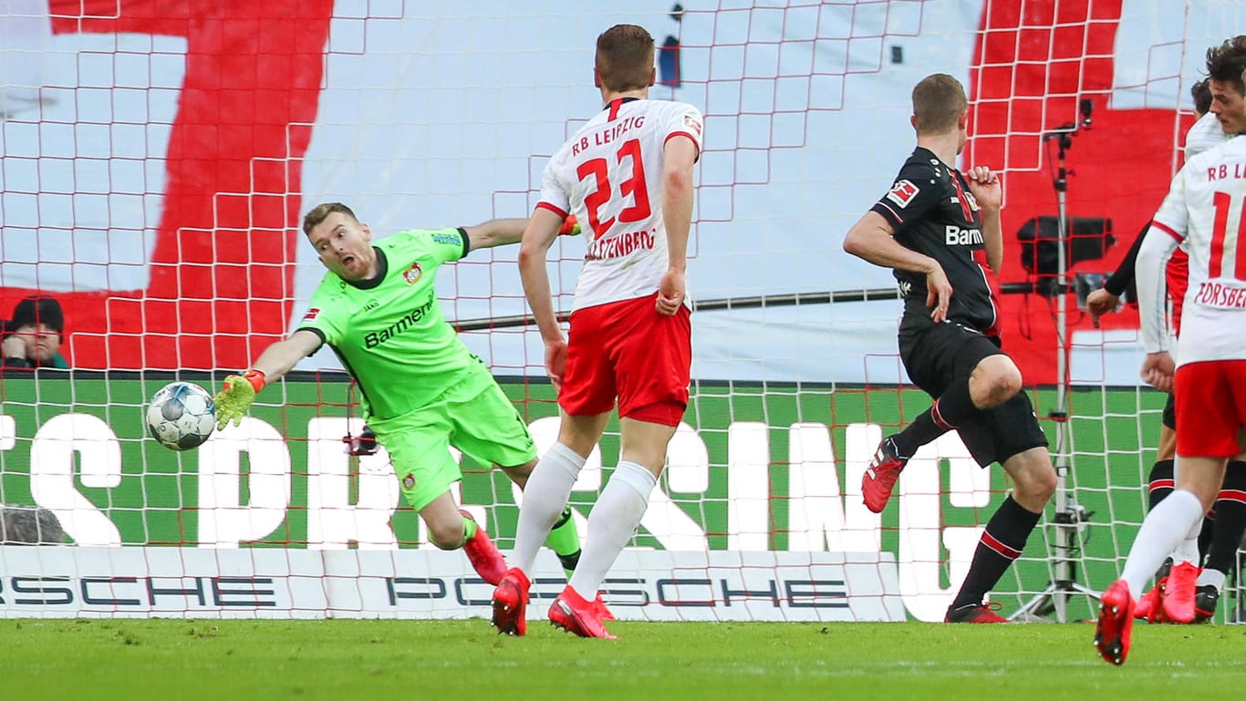 RB Leipzig - Bayer Leverkusen: Torhüter Lukas Hradecky zeigte gegen RB eine überzeugende Leistung.